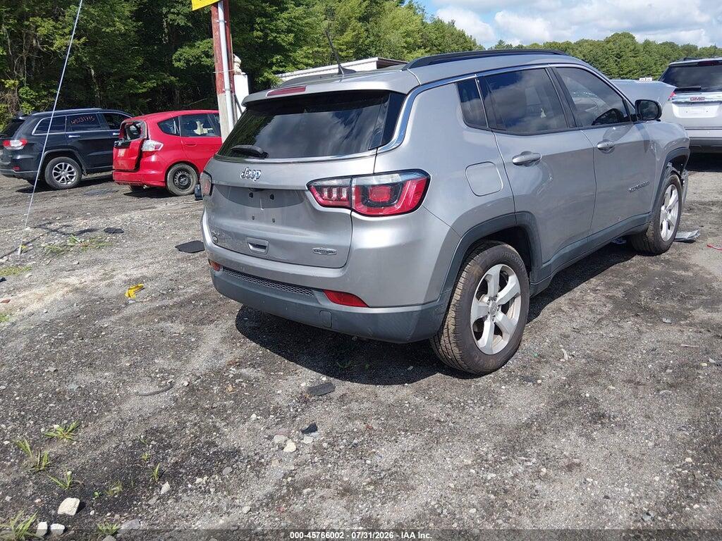 3C4NJDBB3JT397734 2018 JEEP COMPASS photo no. 4