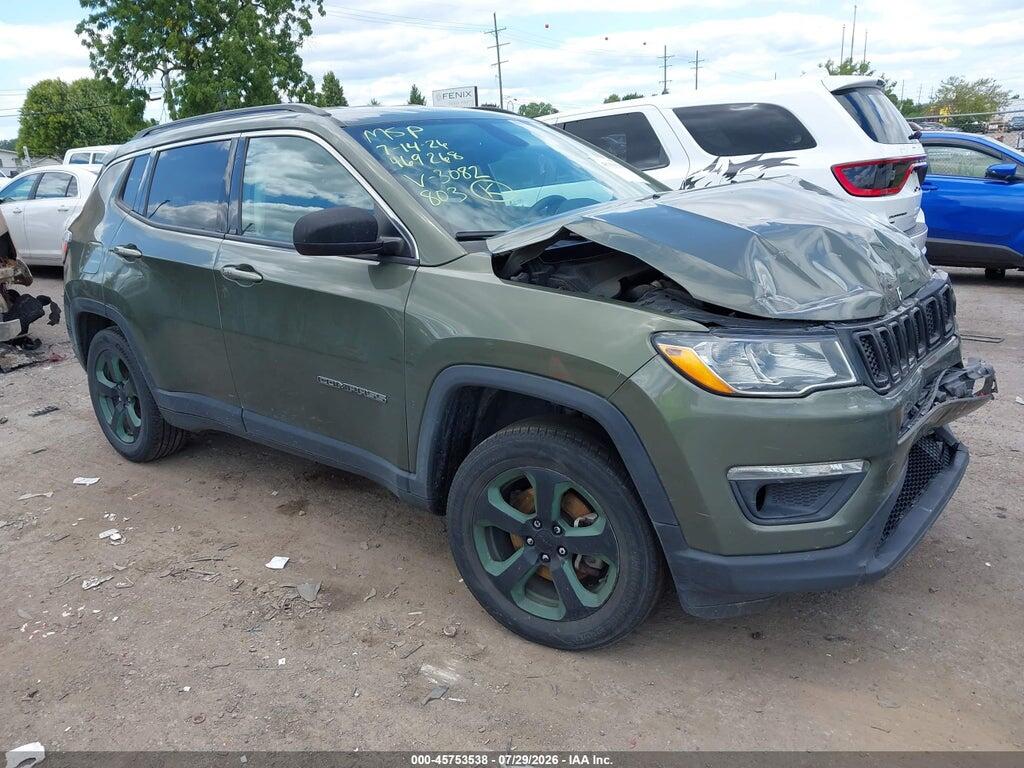 3C4NJDBB8JT423082 2018 JEEP COMPASS photo no. 1