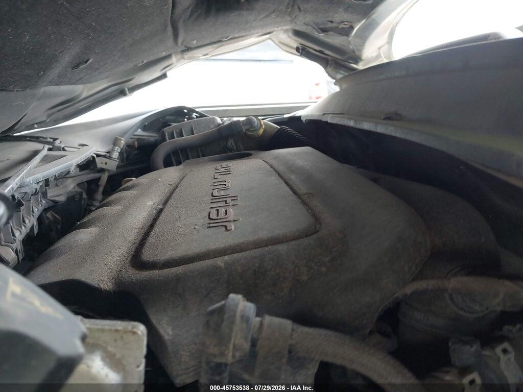 3C4NJDBB8JT423082 2018 JEEP COMPASS photo no. 10
