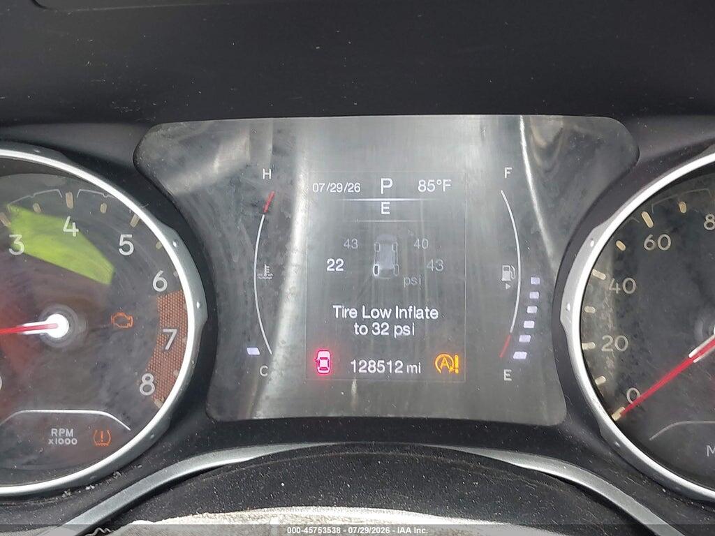 3C4NJDBB8JT423082 2018 JEEP COMPASS photo no. 7