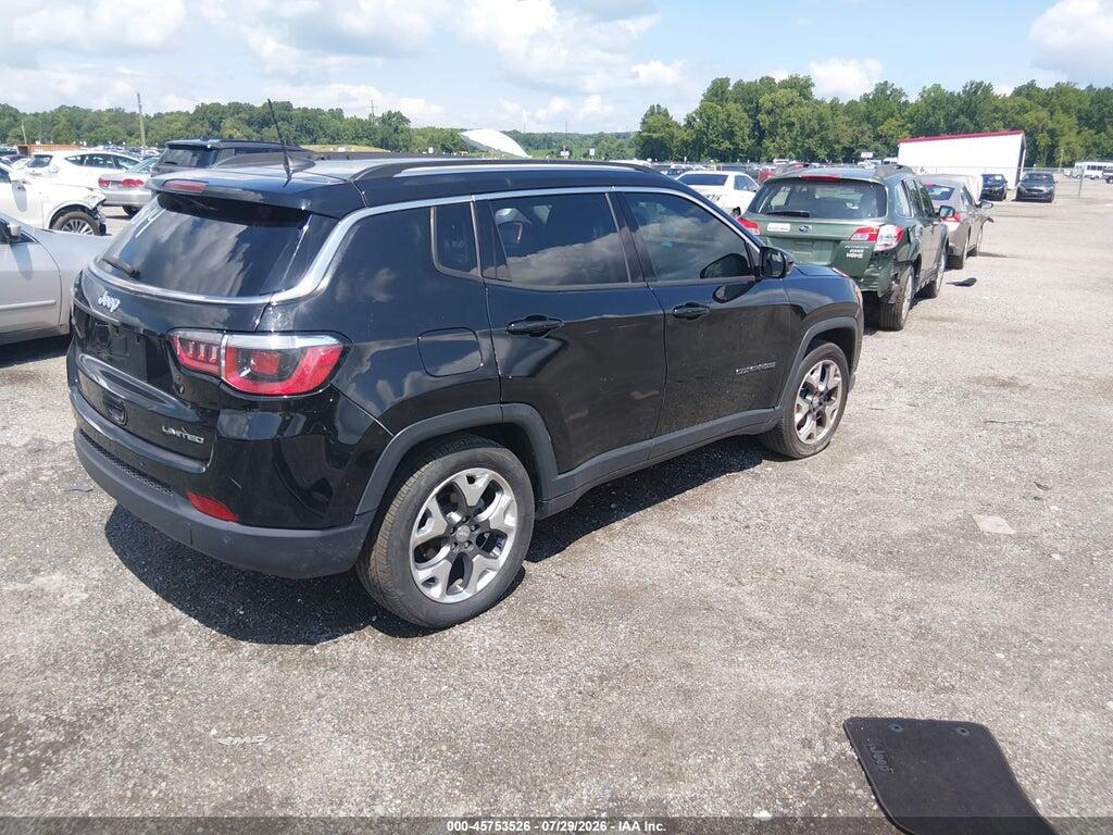 3C4NJCCB1JT211374 2018 JEEP COMPASS photo no. 4