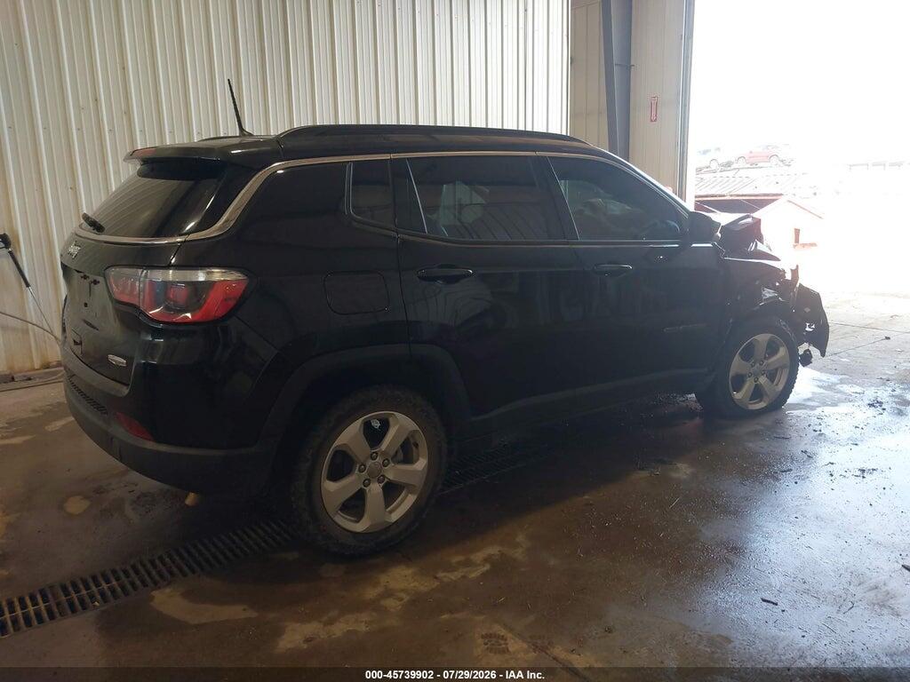 3C4NJDBB7JT199707 2018 JEEP COMPASS photo no. 4