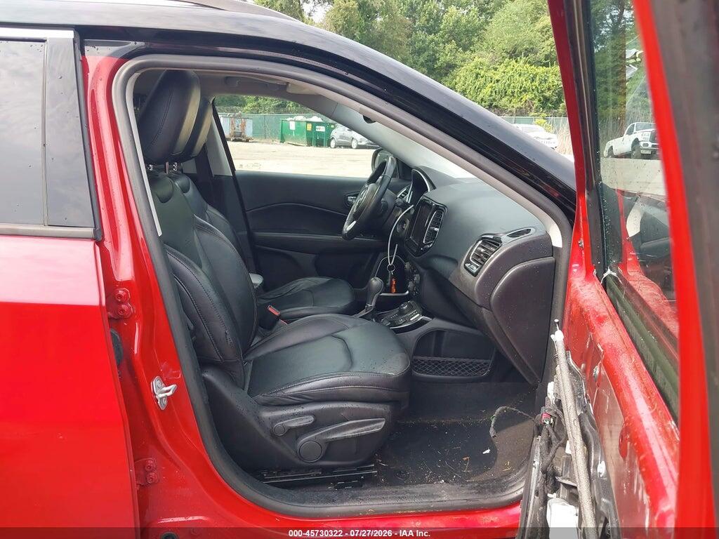 3C4NJDCB0JT101597 2018 JEEP COMPASS photo no. 5