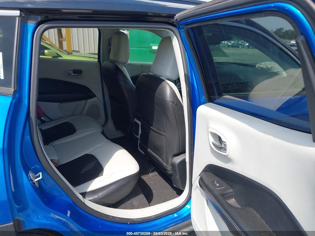 3C4NJCBBXJT204926 2018 JEEP COMPASS photo no. 8