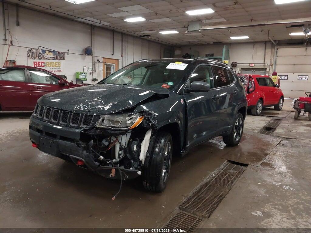3C4NJDDBXJT129146 2018 JEEP COMPASS photo no. 2