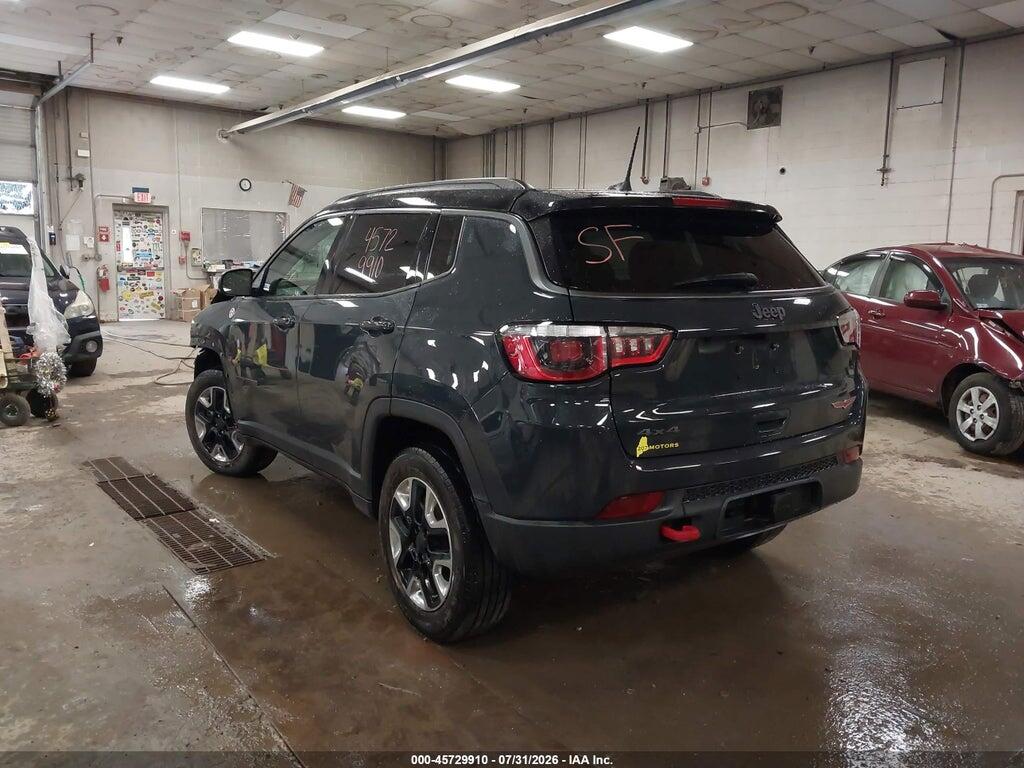 3C4NJDDBXJT129146 2018 JEEP COMPASS photo no. 3
