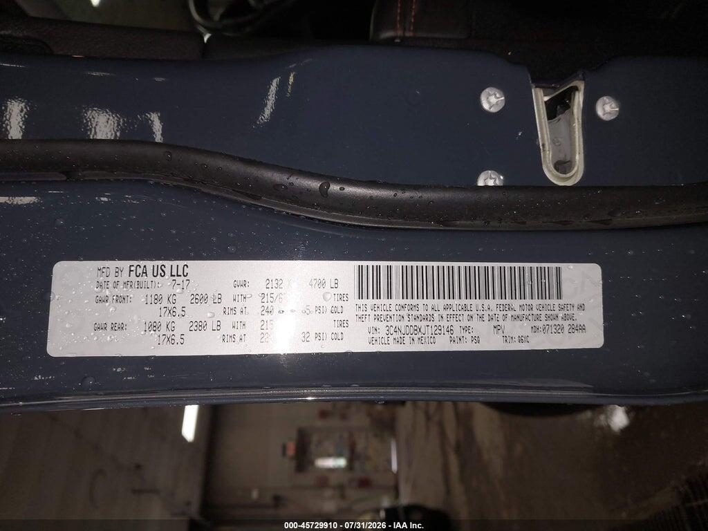 3C4NJDDBXJT129146 2018 JEEP COMPASS photo no. 9