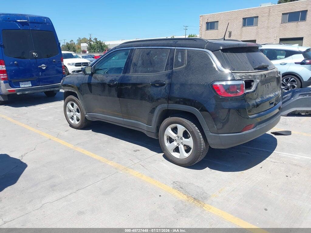 3C4NJCBB1JT293141 2018 JEEP COMPASS photo no. 3