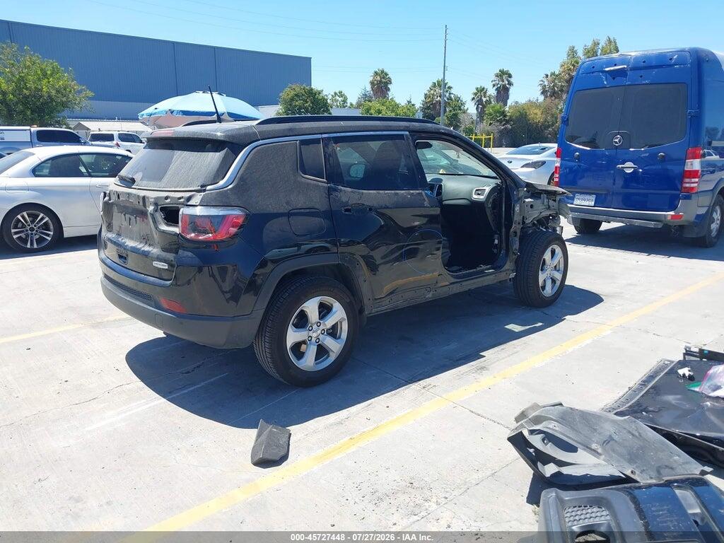 3C4NJCBB1JT293141 2018 JEEP COMPASS photo no. 4