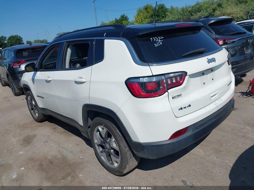 3C4NJDCB4JT433252 2018 JEEP COMPASS photo no. 3