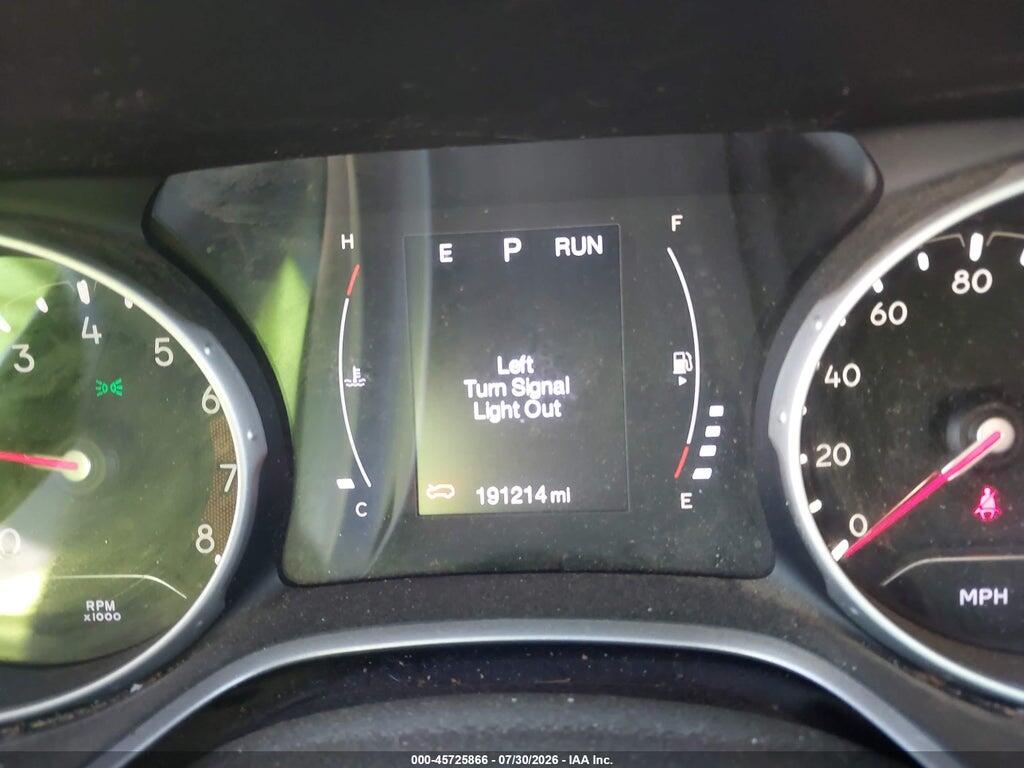 3C4NJDBB2JT418492 2018 JEEP COMPASS photo no. 7