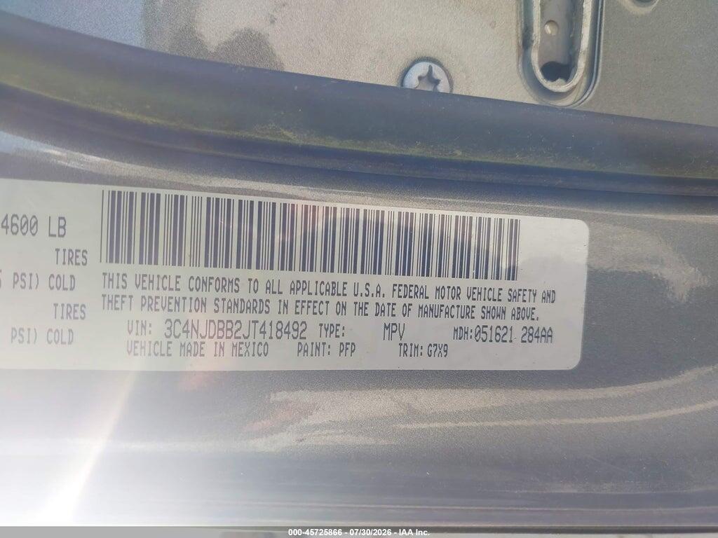 3C4NJDBB2JT418492 2018 JEEP COMPASS photo no. 9