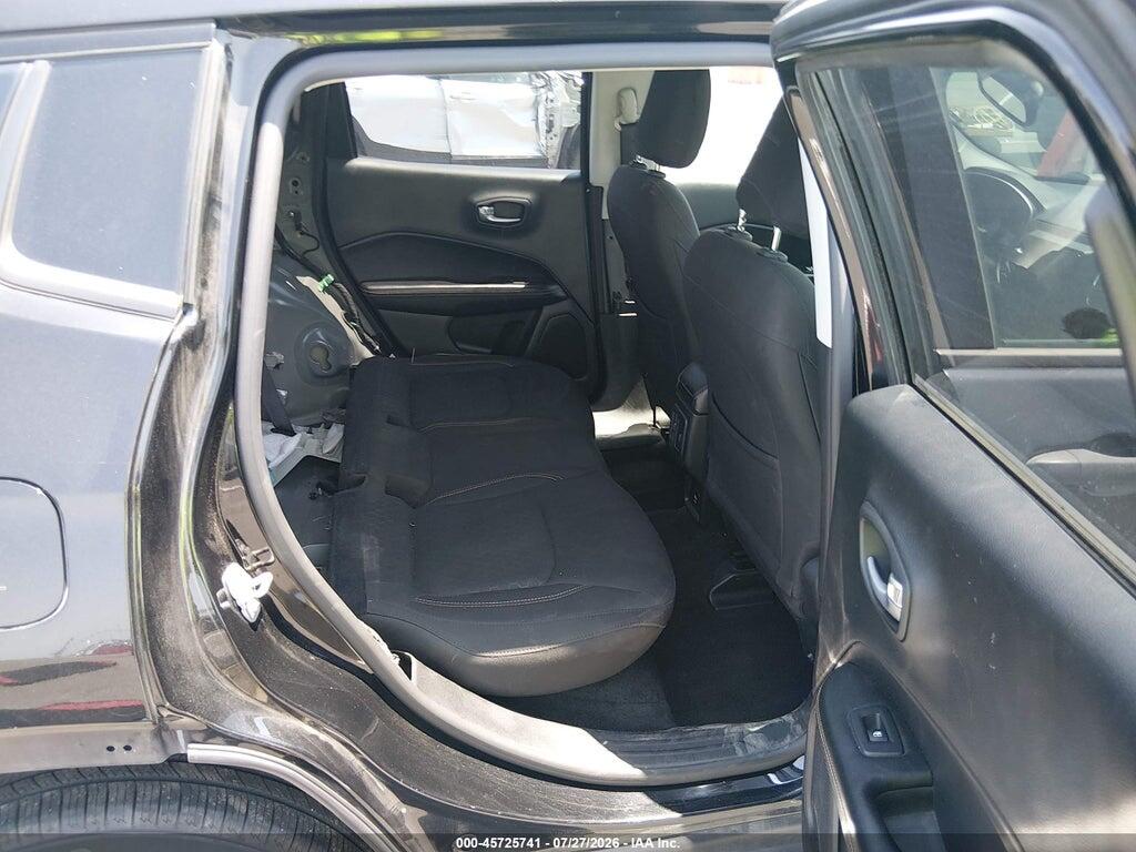 3C4NJCAB4JT181483 2018 JEEP COMPASS photo no. 8