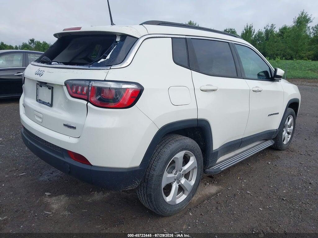 3C4NJDBB3JT423023 2018 JEEP COMPASS photo no. 4