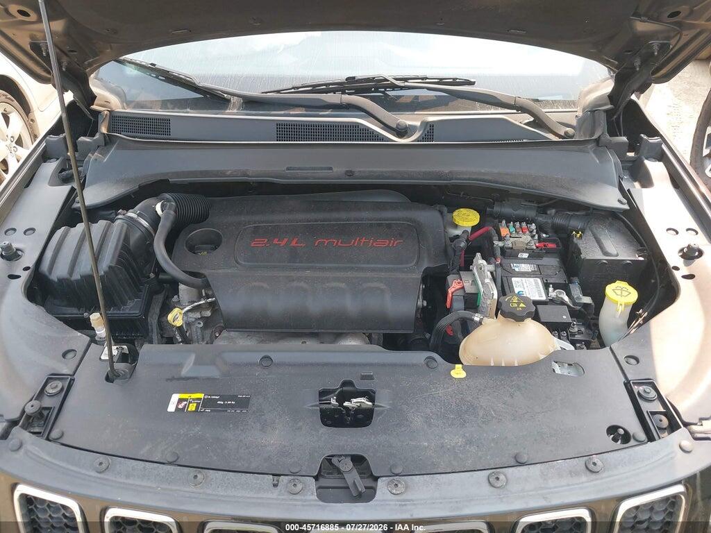 3C4NJDBB4JT255926 2018 JEEP COMPASS photo no. 10