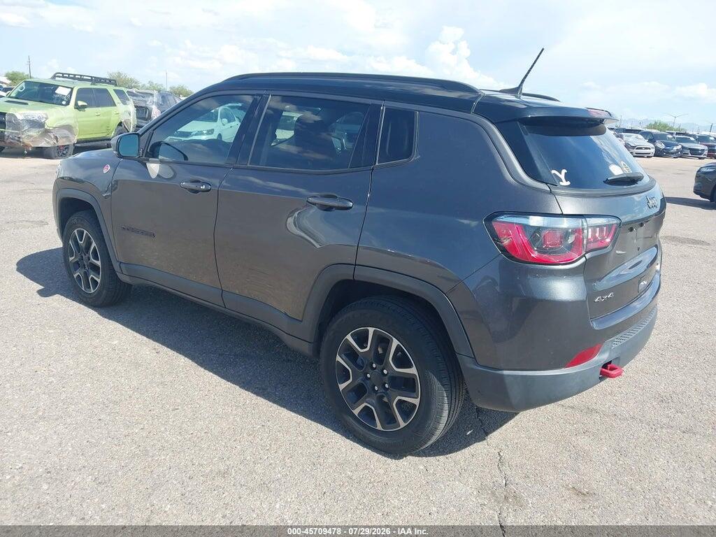 3C4NJDDB4JT484975 2018 JEEP COMPASS photo no. 3