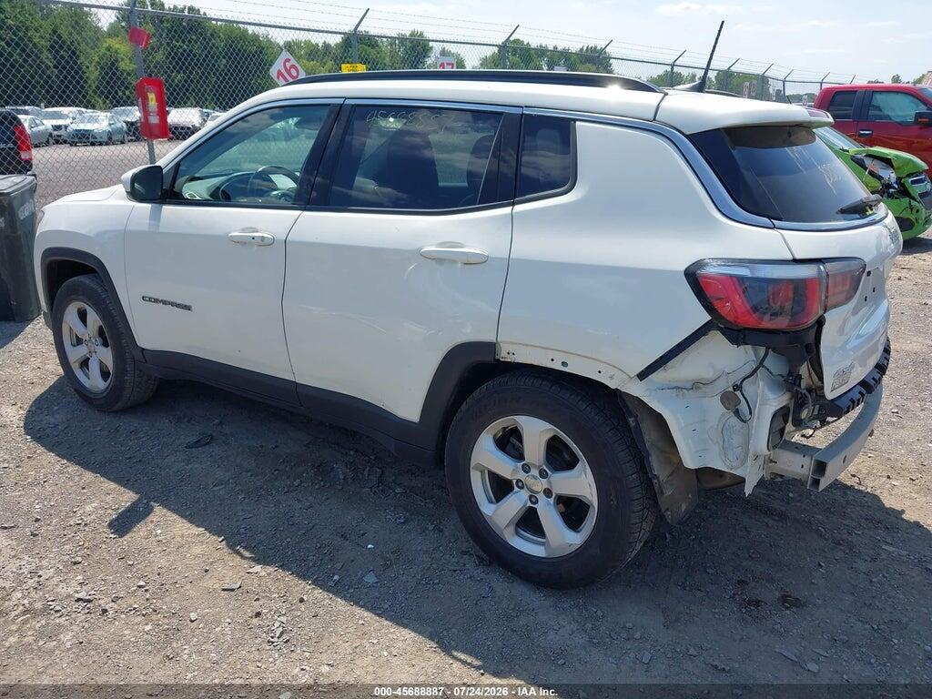 3C4NJDBB7JT111609 2018 JEEP COMPASS photo no. 3