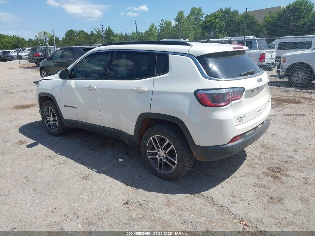 3C4NJDBB0JT232272 2018 JEEP COMPASS photo no. 3
