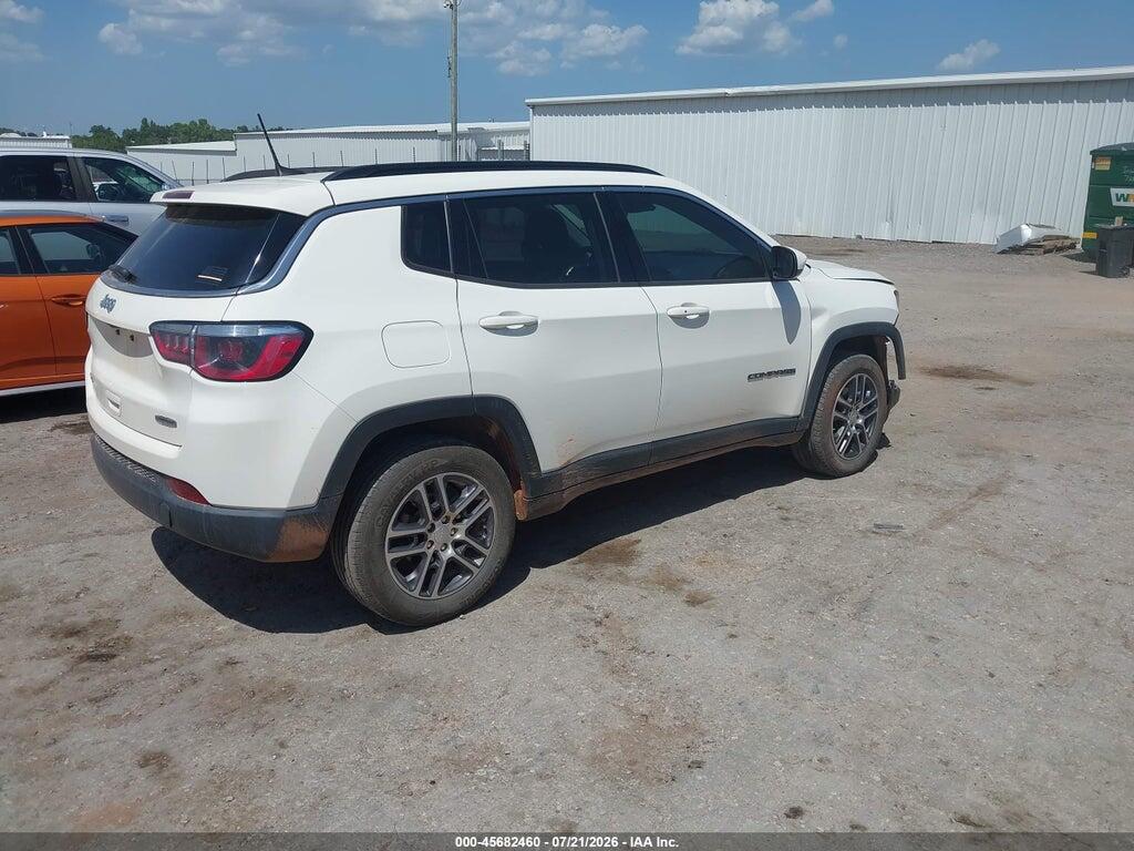 3C4NJDBB0JT232272 2018 JEEP COMPASS photo no. 4