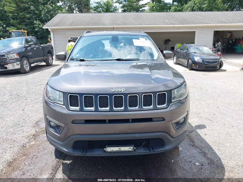 3C4NJDBB7JT400618 2018 JEEP COMPASS photo no. 12