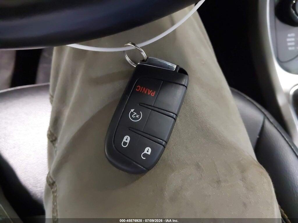 3C4NJDBB9KT697067 2019 JEEP COMPASS photo no. 11