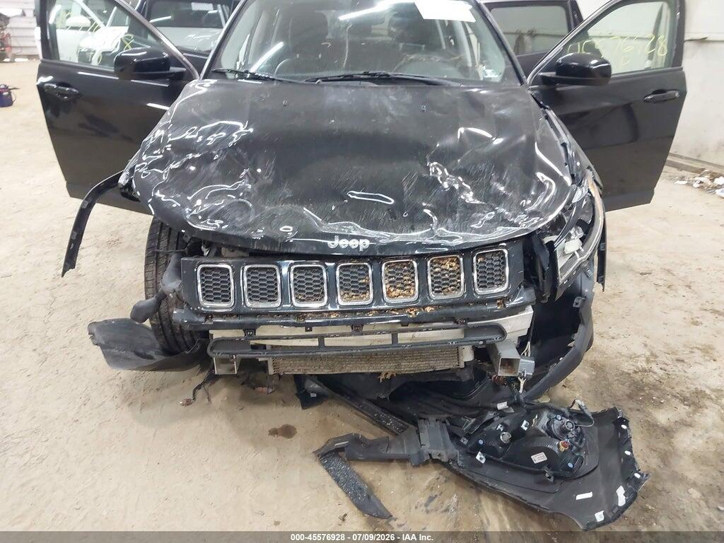 3C4NJDBB9KT697067 2019 JEEP COMPASS photo no. 6