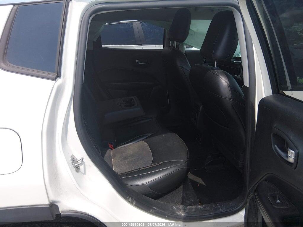 3C4NJDBB1KT741823 2019 JEEP COMPASS photo no. 8