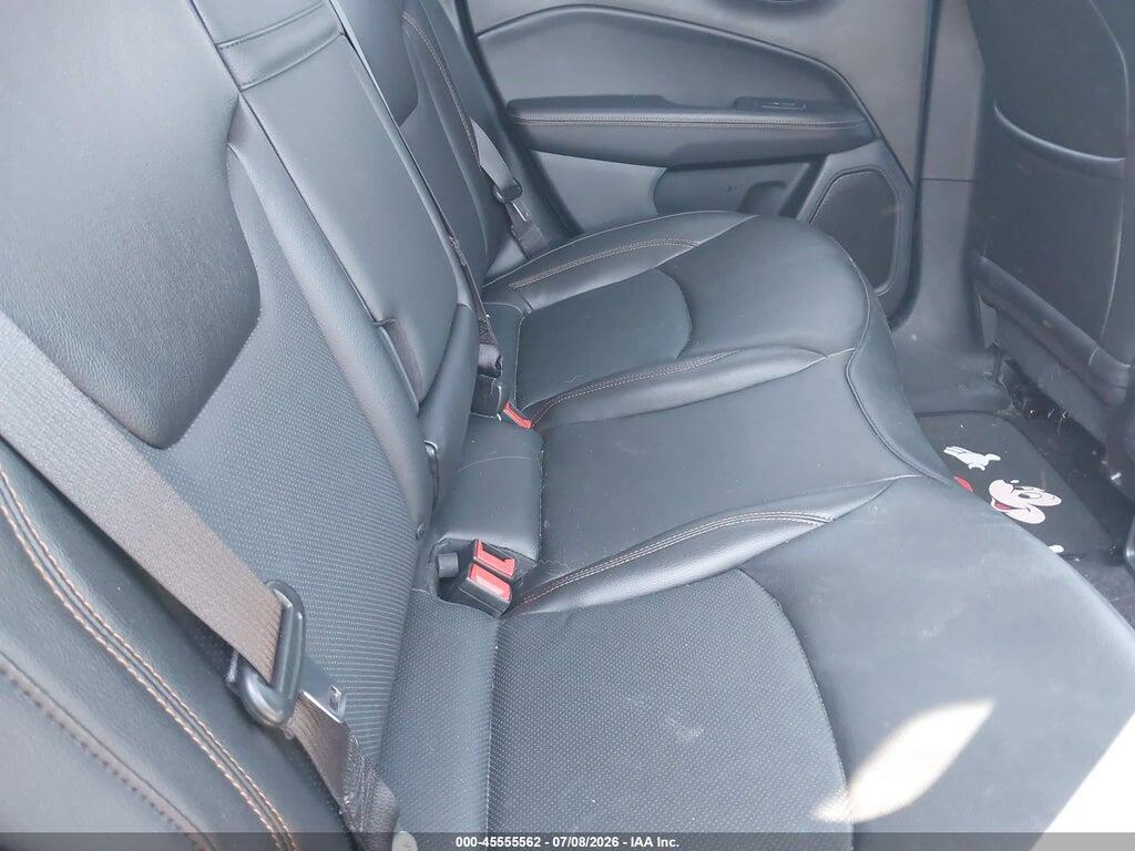 3C4NJDCB5KT826470 2019 JEEP COMPASS photo no. 8