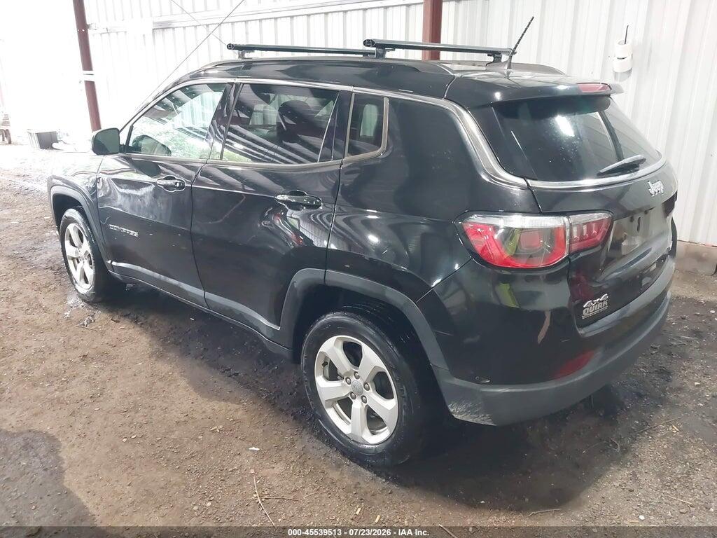 3C4NJDBB2KT748473 2019 JEEP COMPASS photo no. 3
