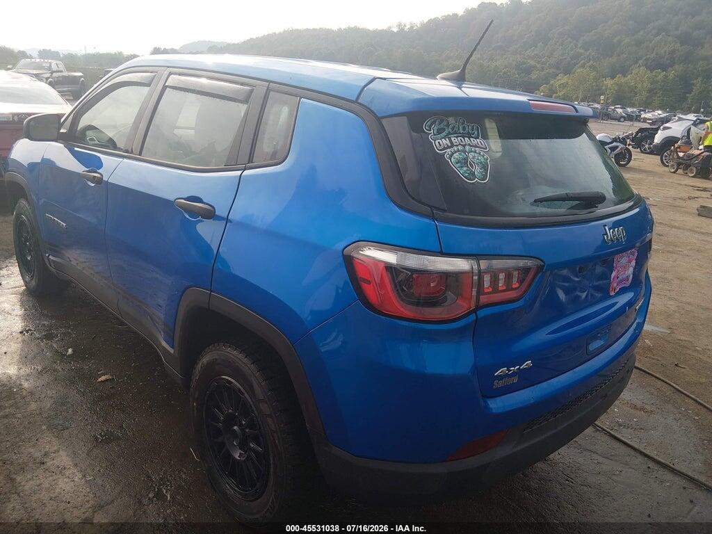 3C4NJDAB6KT630847 2019 JEEP COMPASS photo no. 3