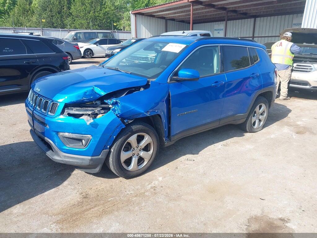 3C4NJDBB3JT177784 2018 JEEP COMPASS photo no. 2