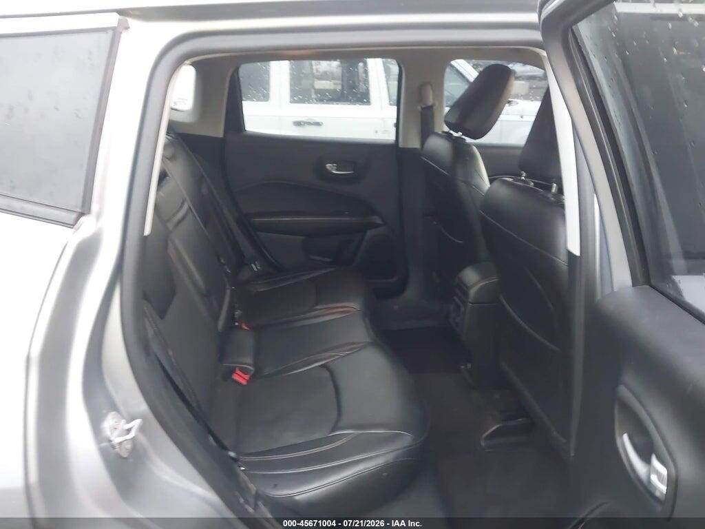 3C4NJDBB4JT150335 2018 JEEP COMPASS photo no. 8