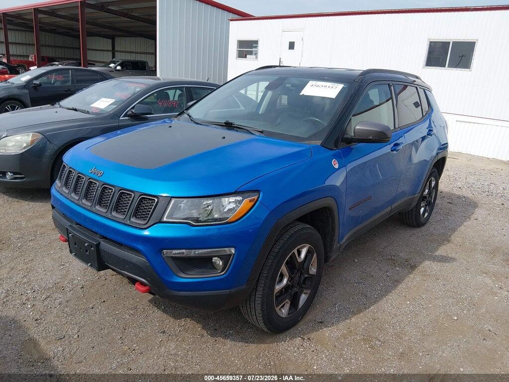 3C4NJDDB4JT210529 2018 JEEP COMPASS photo no. 2