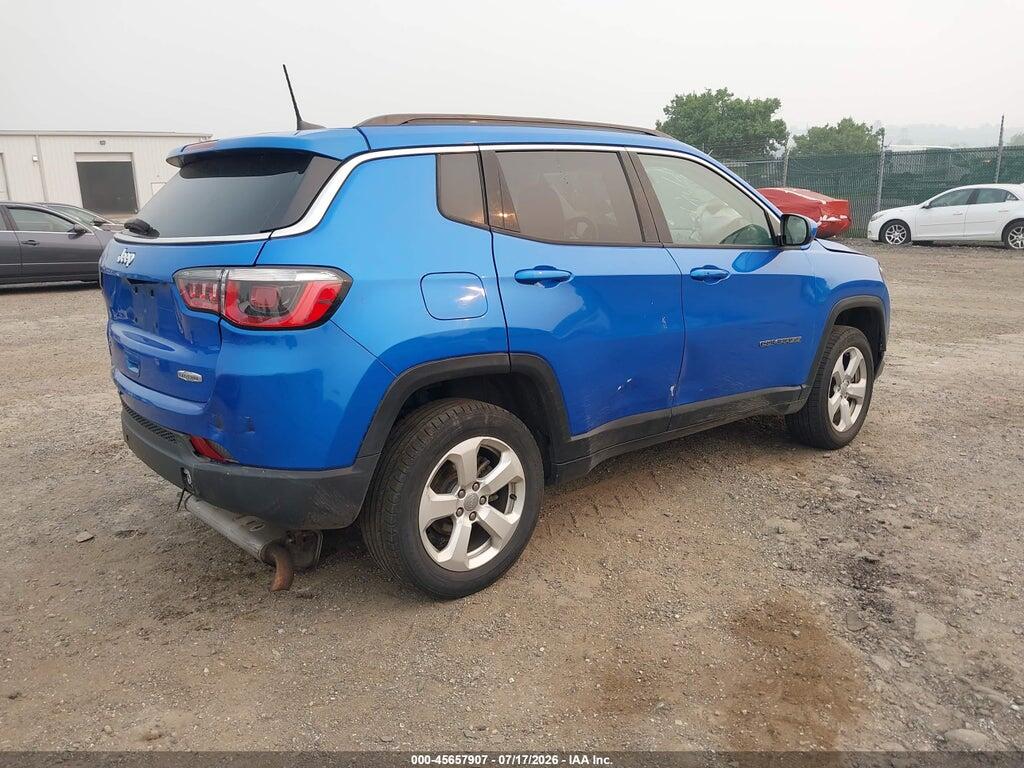 3C4NJDBB0JT485298 2018 JEEP COMPASS photo no. 4