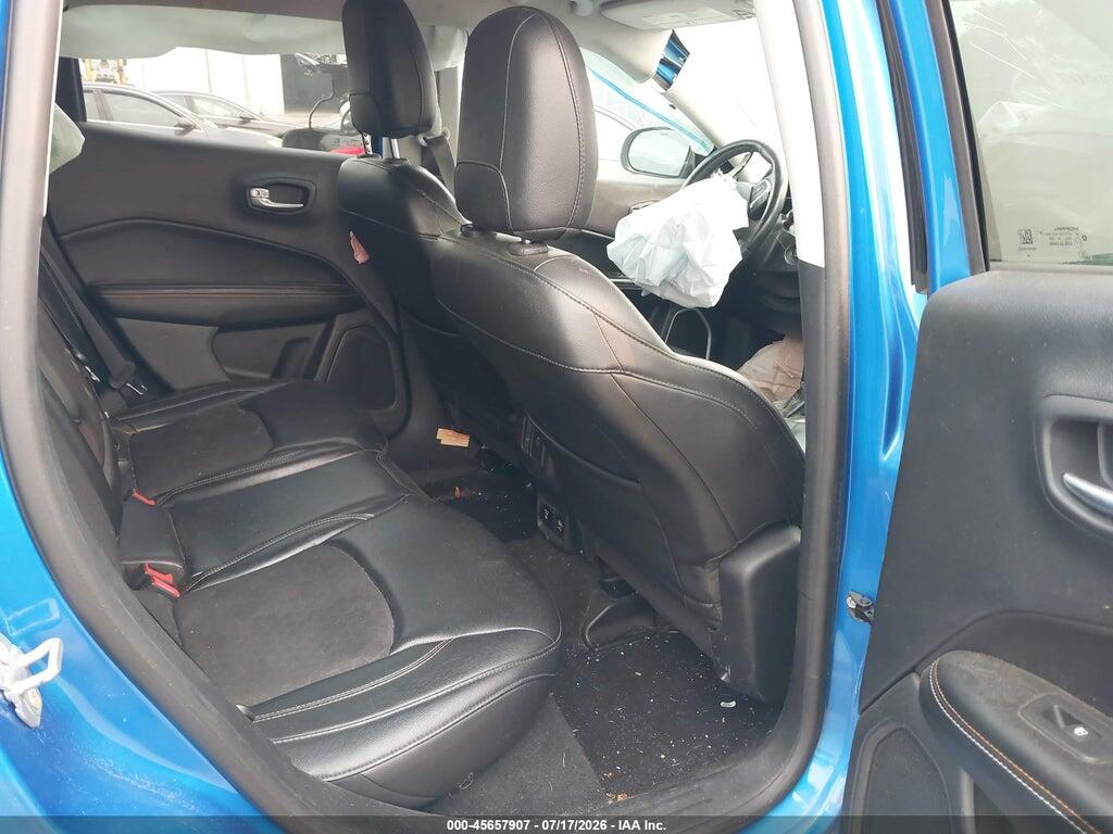 3C4NJDBB0JT485298 2018 JEEP COMPASS photo no. 8