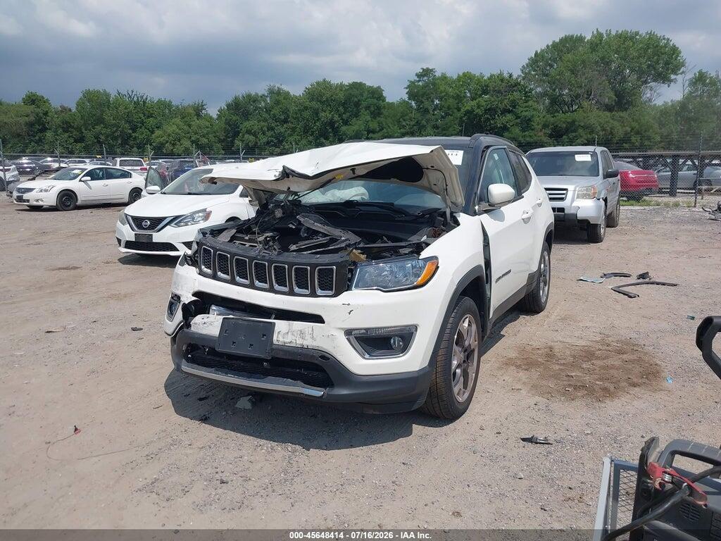 3C4NJDCB3JT437275 2018 JEEP COMPASS photo no. 2