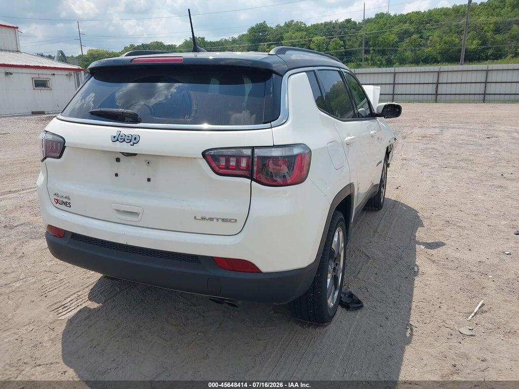 3C4NJDCB3JT437275 2018 JEEP COMPASS photo no. 4