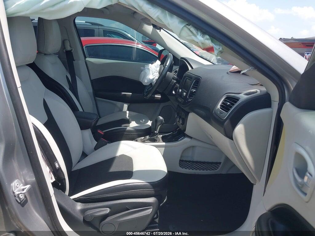 3C4NJDBB3JT161150 2018 JEEP COMPASS photo no. 5