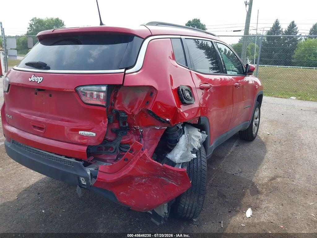 3C4NJDBB9JT373437 2018 JEEP COMPASS photo no. 4