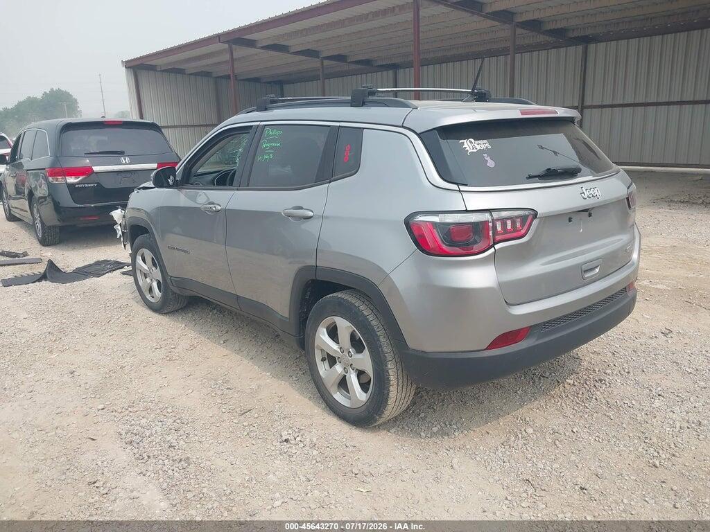 3C4NJCBB7JT410849 2018 JEEP COMPASS photo no. 3
