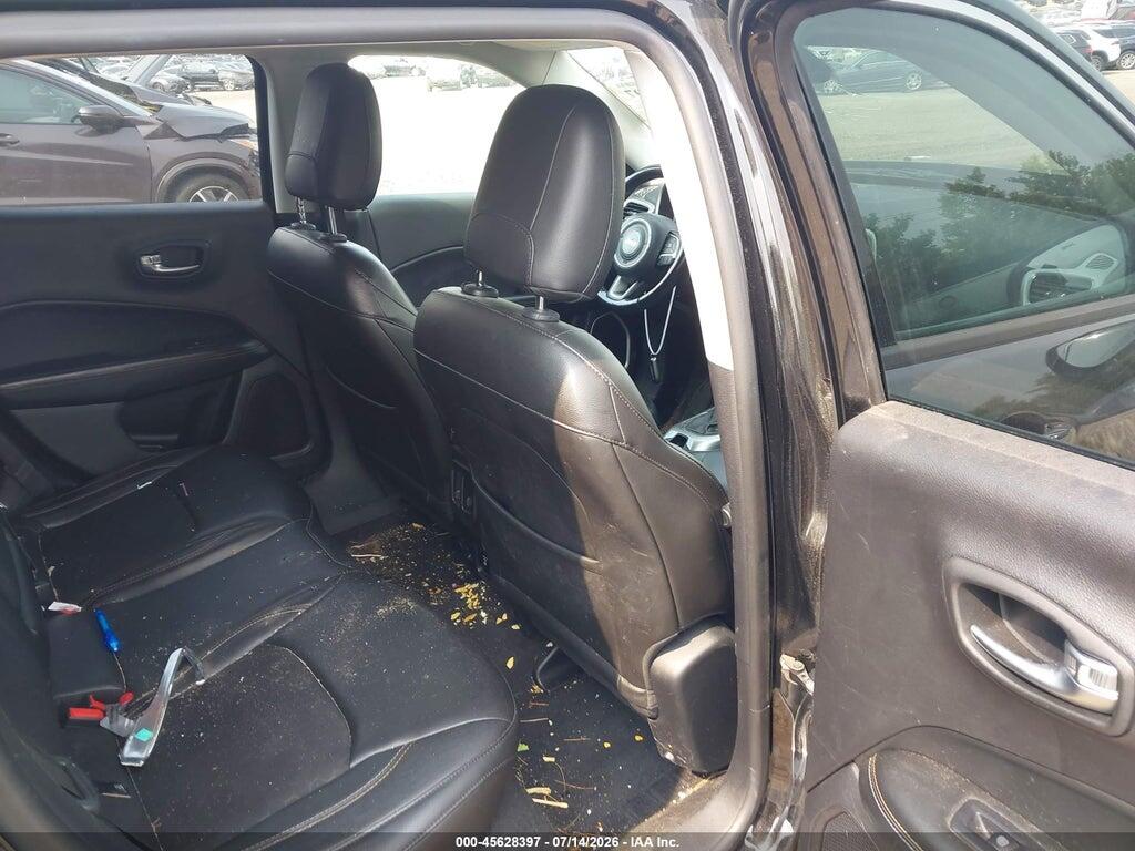 3C4NJDBB3JT270658 2018 JEEP COMPASS photo no. 8