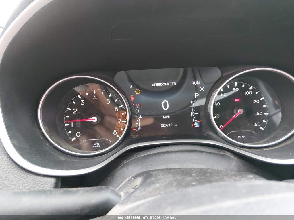 3C4NJDCB5JT135034 2018 JEEP COMPASS photo no. 7
