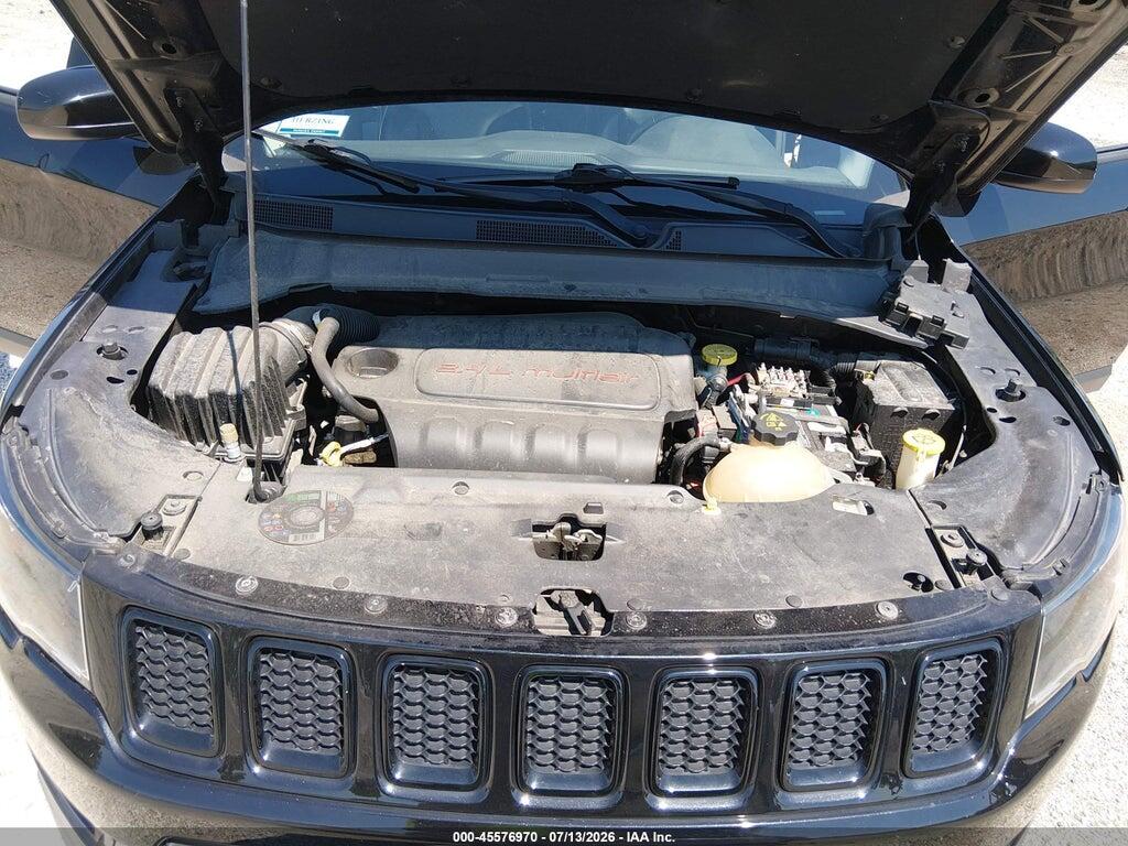 3C4NJDBB1JT313457 2018 JEEP COMPASS photo no. 10