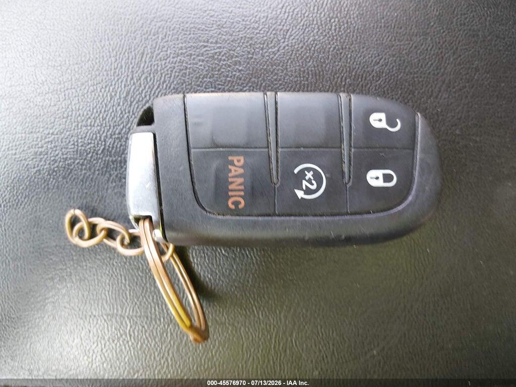 3C4NJDBB1JT313457 2018 JEEP COMPASS photo no. 11