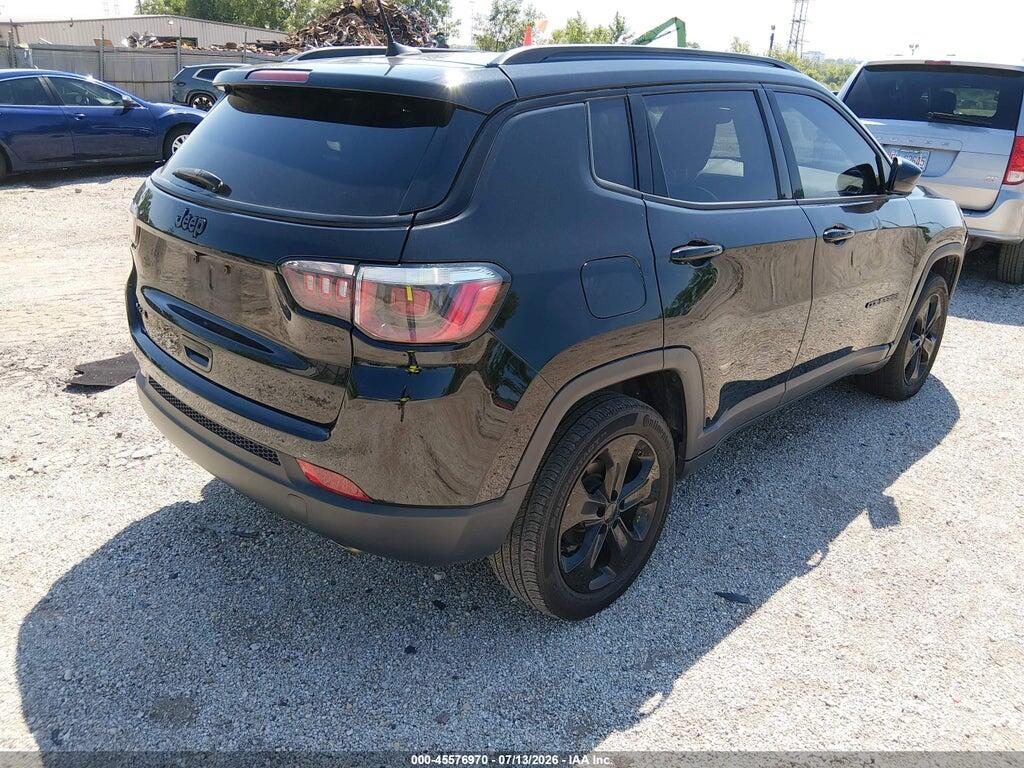 3C4NJDBB1JT313457 2018 JEEP COMPASS photo no. 4