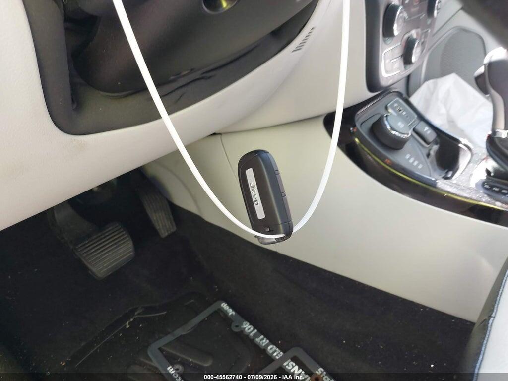 3C4NJDCB0JT144417 2018 JEEP COMPASS photo no. 11