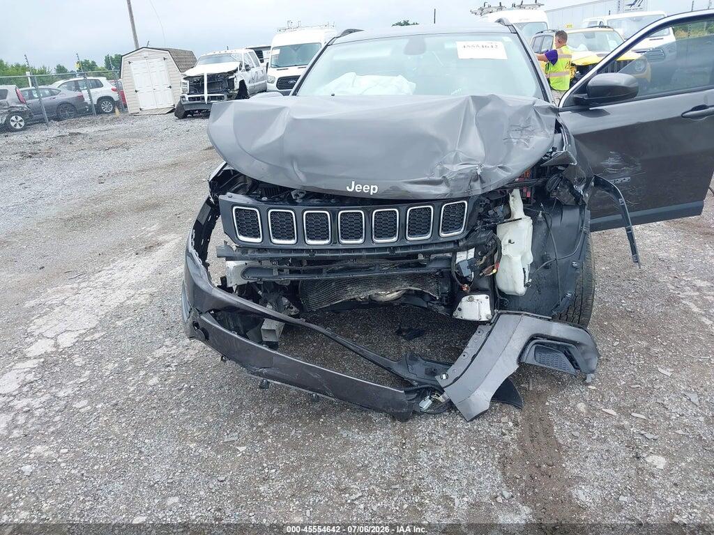 3C4NJDBB5JT265011 2018 JEEP COMPASS photo no. 6