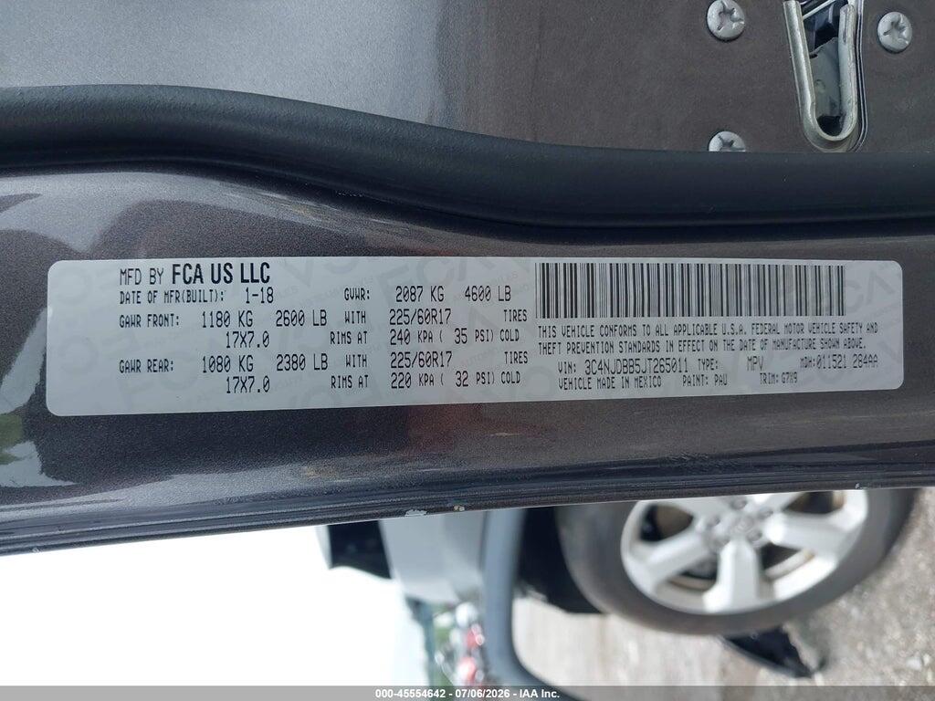 3C4NJDBB5JT265011 2018 JEEP COMPASS photo no. 9