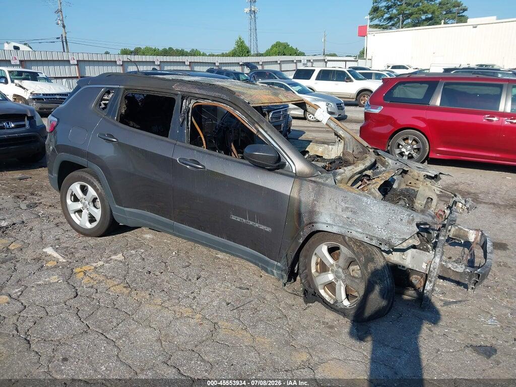 3C4NJDBB0JT331741 2018 JEEP COMPASS photo no. 1