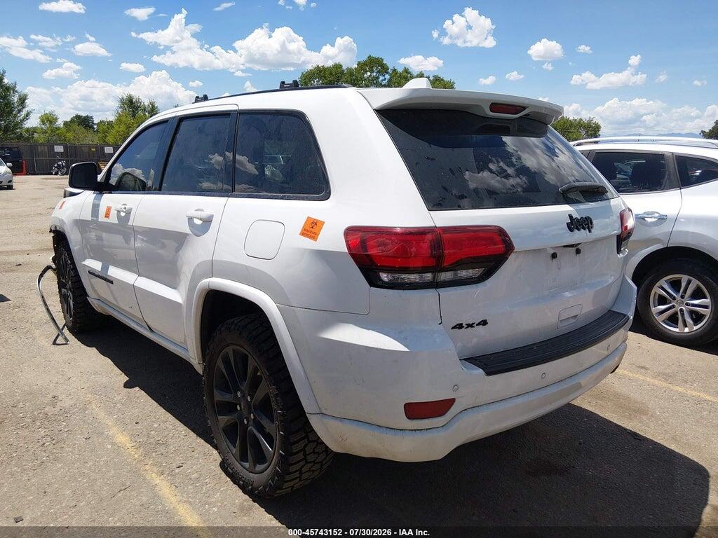1C4RJFAG2JC457945 2018 JEEP GRAND CHEROKEE photo no. 3